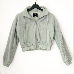 Urban Outfitters | Cropped Fleece Jacket Green | XS